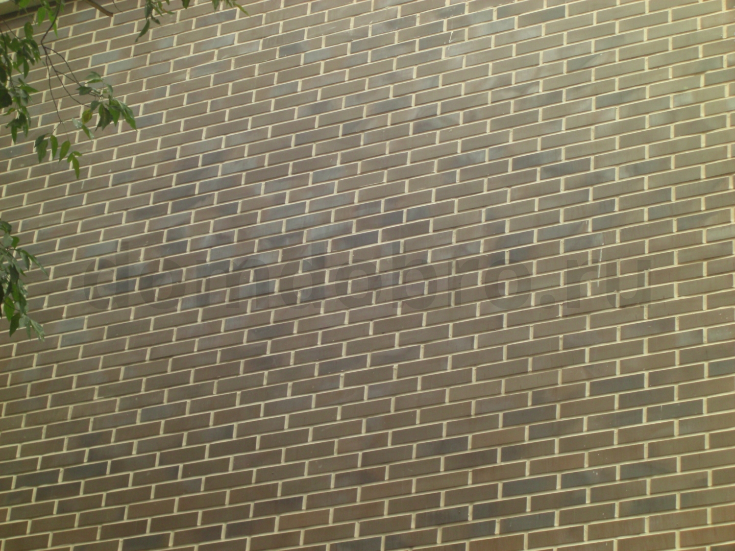 Фасад бизнес центра из клинкерной плитки 